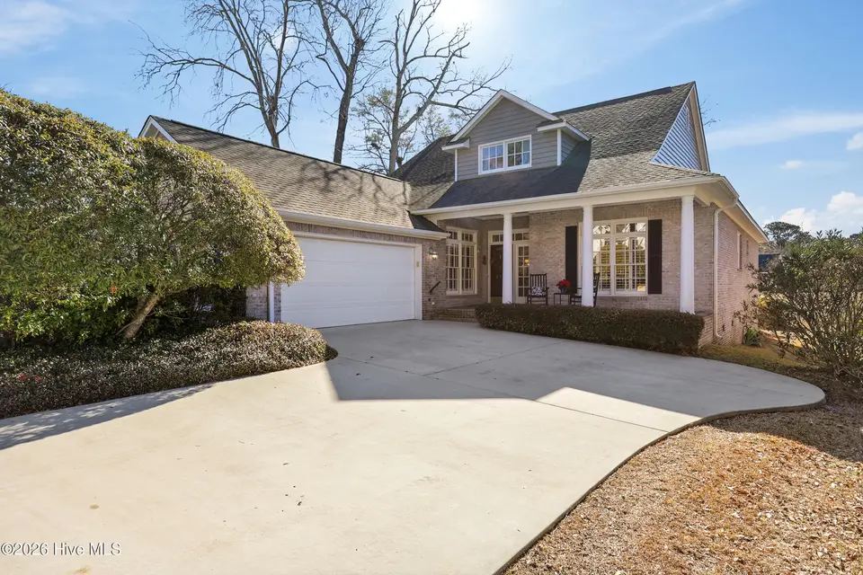 8341 Vintage Club Circle, Wilmington, NC 28411 – photo 1 of 47: 2_img_1385