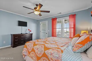 109 Greenville Avenue 1, Carolina Beach, NC 28428 – photo 24: 21-web-or-mls-DSC05003