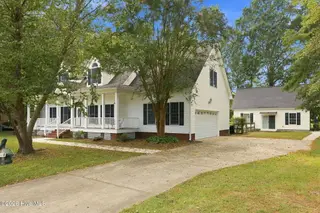 3655 Hillcrest Drive, Farmville, NC 27828 – photo 3: 4-web-or-mls-IMG_3104