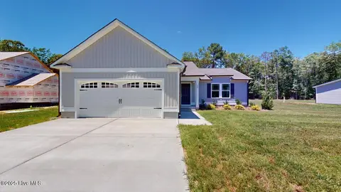 109 Red Maple Place, Goldsboro