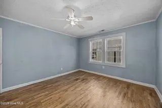 1402 Wooster Street, Wilmington, NC 28401 – photo 22: 47-web-or-mls-IMG_9554