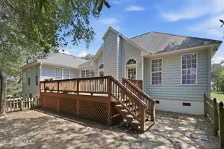 202 Shoreline Drive, Cedar Point, NC 28584 – photo 4: 4-web-or-mls-IMG_8945