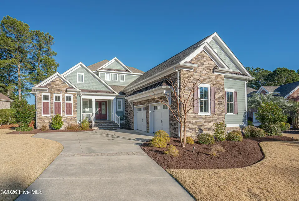 588 Westchester Place SW, Ocean Isle Beach, NC 28469 – photo 1 of 75: 588