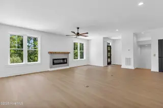 124 N Brig Drive, Hampstead, NC 28443 – photo 5: 124NBrigDrive00007