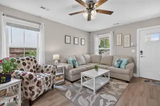 813 N 7th Street, Wilmington, NC 28401 – photo 4: 018-813North7thStreet-Wilmington-NC-2840