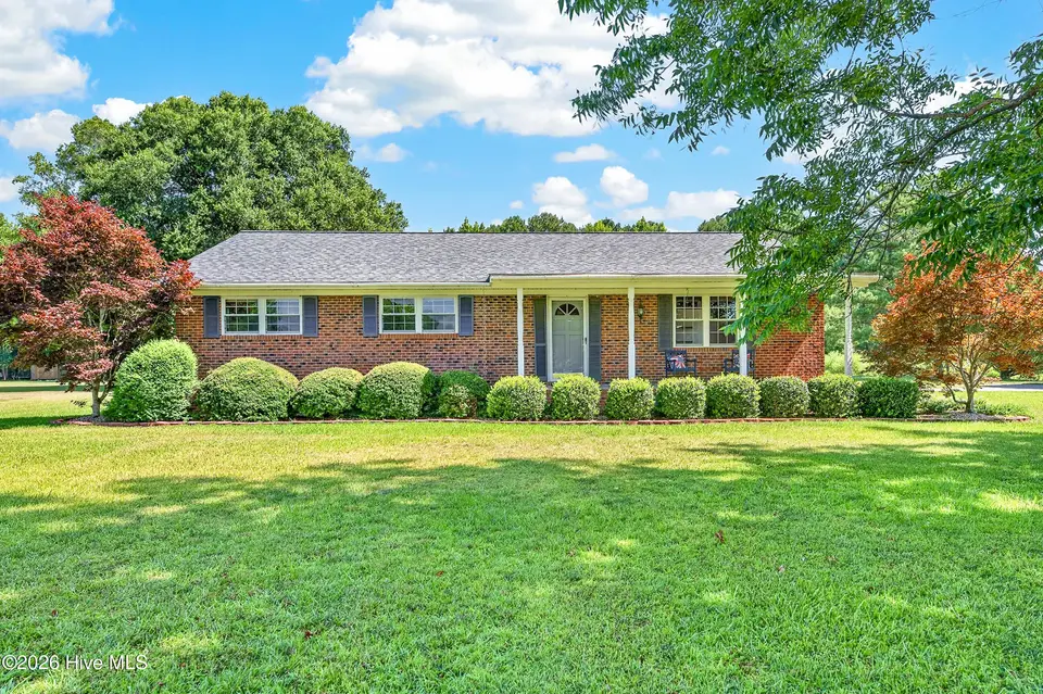 446 Ramsey Road, Jacksonville, NC 28546 – photo 1 of 35