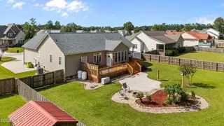 164 Laura Drive, New Bern, NC 28562 – photo 5: 11-web-or-mls-DJI_20251007140728_0321_D