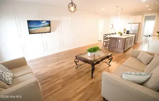 9154 Village Lake Drive SW, Calabash, NC 28467 – photo 23: Living Room