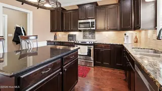 805 Megan Drive, Greenville, NC 27834 – photo 20: 34-web-or-mls-805-Megan-Drive_034