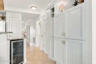 1550 Salter Path Road 405, Indian Beach, NC 28512 – photo 3: 13-web-or-mls-590A9494