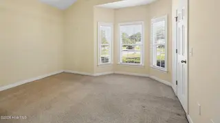 2954 Sherwin Downs Drive, Grimesland, NC 27837 – photo 16: 6-web-or-mls-2954 Sherwin Downs Drive-29