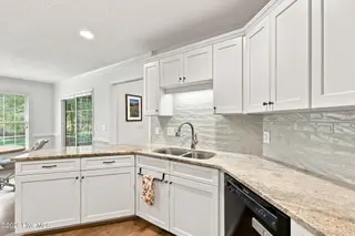 137 Winsford Circle, West End, NC 27376 – photo 2: 24-web-or-mls-IMG_1202 - edited