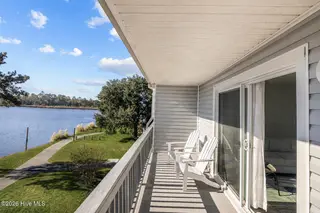 2213 Harbourside Drive, New Bern, NC 28560 – photo 4: Balcony Waterview