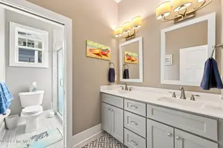 100 Sea Grove Lane, Beaufort, NC 28516 – photo 22: 46-web-or-mls-100-Sea-Grove-084_edit