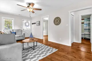 129 Glendale Drive, Wilmington, NC 28401 — 2-bedroom home in Wrightsboro, Wilmington, NC, photo 10 of 56