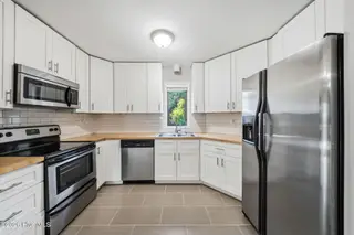 404 Porters Neck Road, Wilmington, NC 28411 — 3-bedroom home, Wilmington, NC, photo 17 of 43
