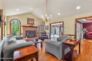 23338 Nc Highway 210, Rocky Point, NC 28457 – photo 4: 14_living room