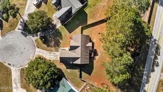 114 Iverson Lane, New Bern, NC 28562 – photo 5: 5-web-or-mls-DJI_20241127113643_0829_D