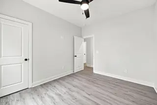 2020 Dartford Drive B, Greenville, NC 27834 – photo 18: 19-web-or-mls-BLS_0044