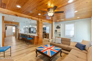 1208 Canal Drive, Carolina Beach, NC 28428 – photo 10: mls-IMG_9713