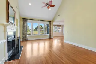 3675 W Medinah Avenue, Southport, NC 28461 — 4-bedroom home in St James, Southport, NC, photo 10 of 51: 3675WMedinahAve - 16