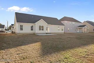 308 Oleander Drive, Greenville, NC 27858 – photo 9: 8-web-or-mls-IMG_7971