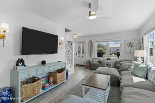 920 E Pelican Drive, Oak Island, NC 28465 – photo 13: 13-web-or-mls-BTS02479