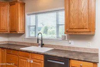 818 -820 Thomas Road, Rocky Mount, NC 27801 – photo 7: IMG_2292