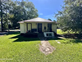 757 Pamlico Street, Belhaven, NC 27810 – photo 6: IMG_0836