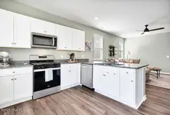50 Roanoke Drive, Wilmington, NC 28411 — 2-bedroom home in Blake Farm, Wilmington, NC, photo 19 of 72: 50RoanokeDrive-15