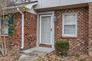 70 Barnes Street, Greenville, NC 27858 – photo 3: 3-web-or-mls-BLS_0003 (1)