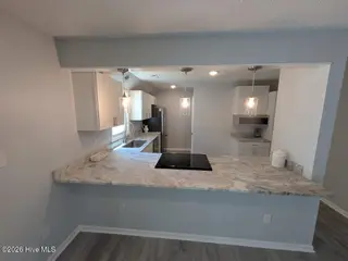 2034 Hunters Ridge Drive, Midway Park, NC 28544 – photo 8: Breakfast Bar