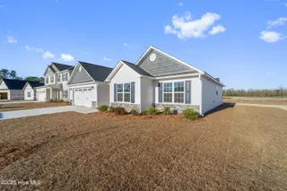 902 Miranda Court, Jacksonville, NC 28546 – photo 2: DSC02556