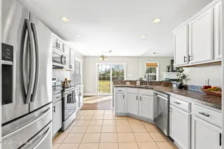 141 Weste Avenue, Jacksonville, NC 28540 – photo 19: Kitchen