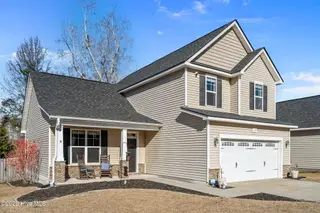 122 Katrina Street, Sneads Ferry, NC 28460 – photo 2: 2-web-or-mls-02 (1)
