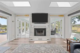 1105 Caracara Drive, New Bern, NC 28560 – photo 18: Living Room