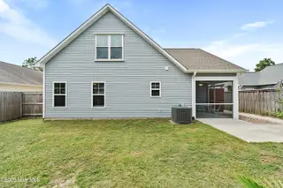 114 NW 11th Street, Oak Island, NC 28465 – photo 8: mls-DSC09812