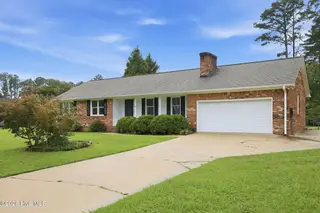 206 Ellison Drive, Washington, NC 27889 – photo 4: 4-web-or-mls-IMG_0005 (1)