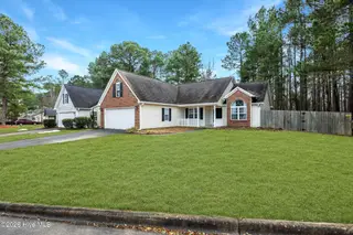 3433 Preakness Place, New Bern, NC 28562 – photo 5: 6-web-or-mls-DSC_9436
