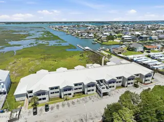 602 W Fort Macon Road 217, Atlantic Beach, NC 28512 – photo 17: Palm Suites 217