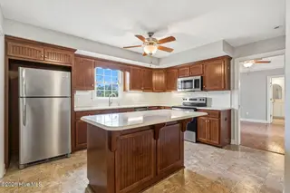 53 Country Club Drive, Shallotte, NC 28470 – photo 8: Stainless appliances