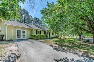 223 Spring Drive, Jacksonville, NC 28540 – photo 3: 223 Spring Drive, Jacksonville, NC