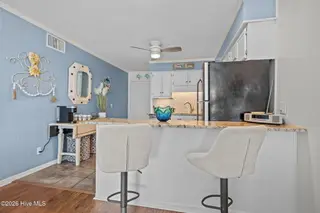 301 Commerce Way 101, Atlantic Beach, NC 28512 – photo 8: 13-web-or-mls-1S3A7487