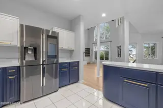 518 Egret Lake Drive, Pine Knoll Shores, NC 28512 – photo 17: 23-web-or-mls-1S3A7136