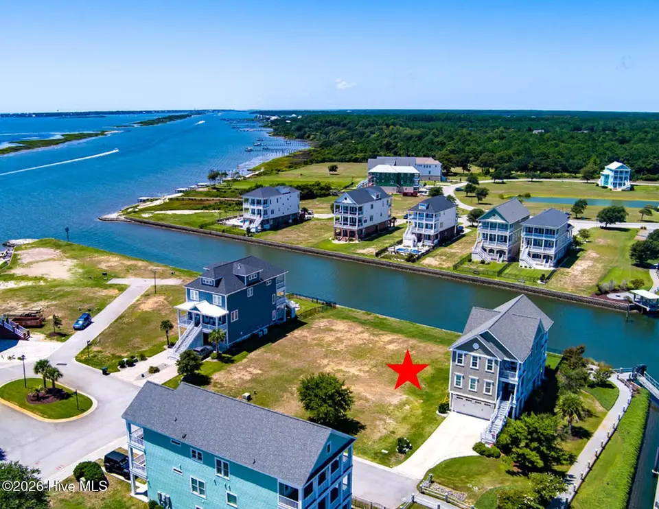 329 Oxton Place, Newport, NC 28570 – photo 1 of 21: 329 Oxton Place