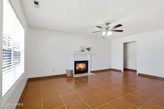 330 Lee Drive, Havelock, NC 28532 – photo 7: Living Room