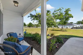 217 Bronze Drive, Rocky Point, NC 28457 — 3-bedroom home in The Knolls at Turkey Creek, Rocky Point, NC, photo 5 of 63: 217BronzeDrive-5
