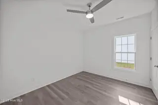 2100 Dartford Drive A, Greenville, NC 27834 – photo 16: 16-web-or-mls-BLS_0033