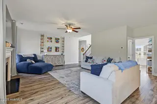 12 N Ardsley Lane, Rocky Point, NC 28457 — 5-bedroom home in Wylie Branch, Rocky Point, NC, photo 18 of 49: 12 N Ardsley Lane