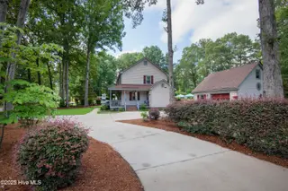 1406 Macon Place, Tarboro, NC 27886 – photo 6: 1406-Macon-Place-2224